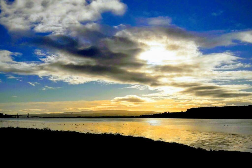 Spacious Sea View Home 5 Miles From Inverness North Kessock Zewnętrze zdjęcie